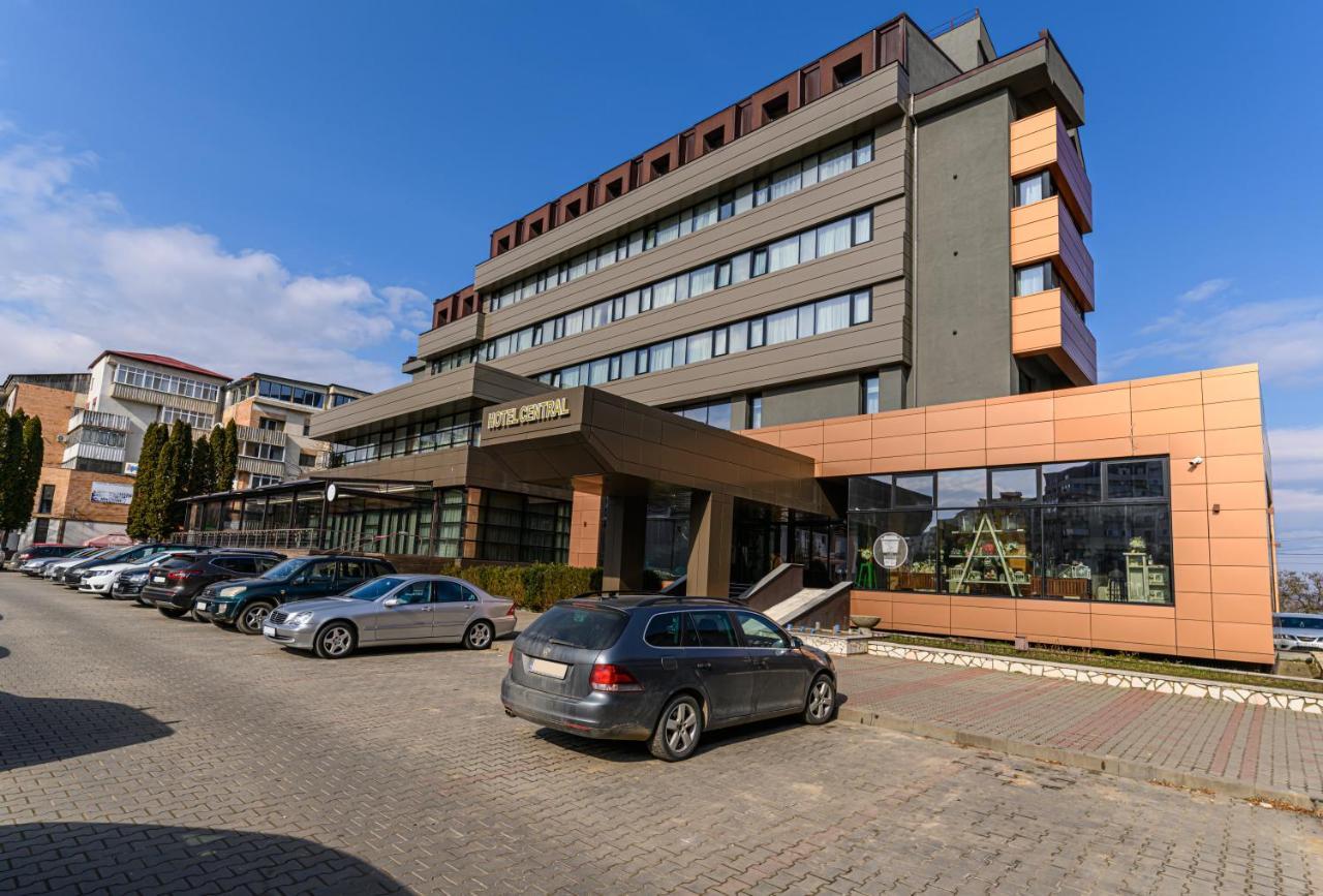 Hotel Central Pascani Экстерьер фото