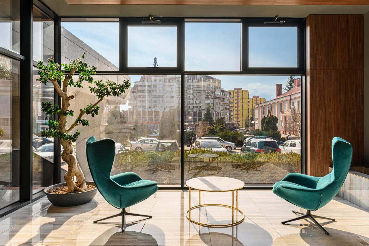 Hotel Central Pascani Экстерьер фото