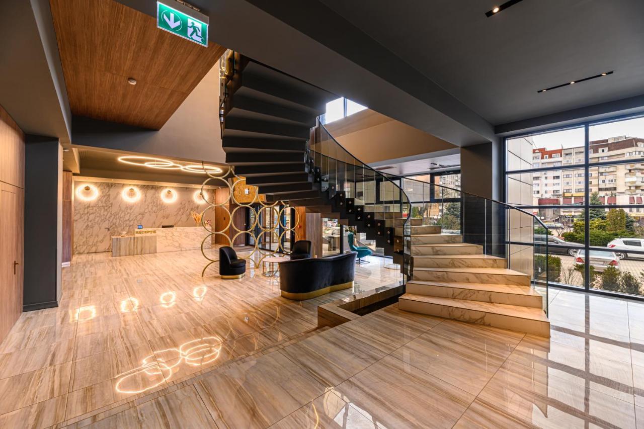 Hotel Central Pascani Экстерьер фото