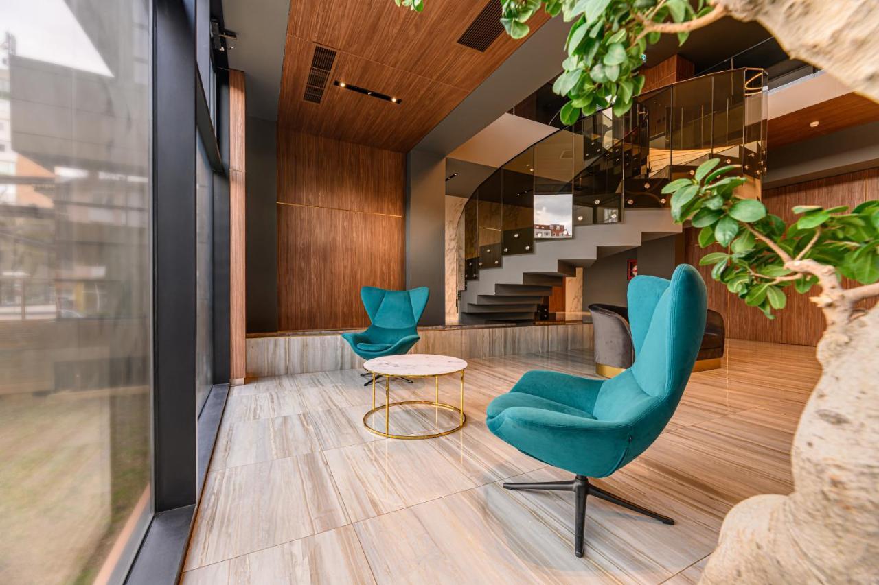 Hotel Central Pascani Экстерьер фото